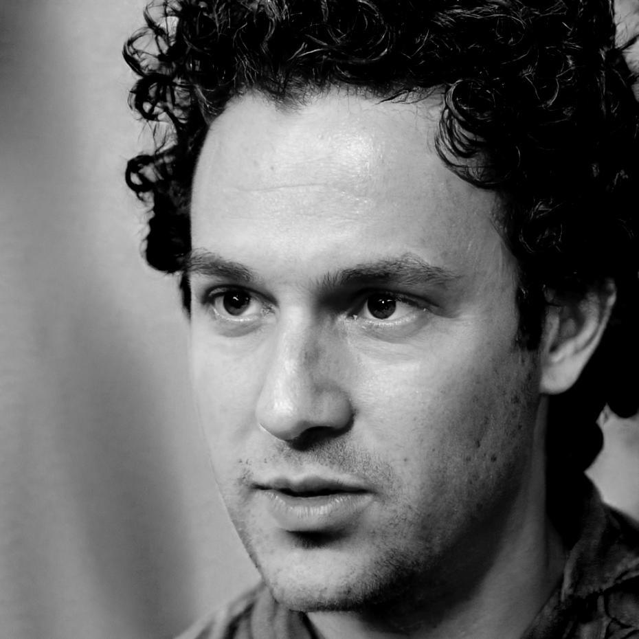 Консультант Тимур Жанібеков